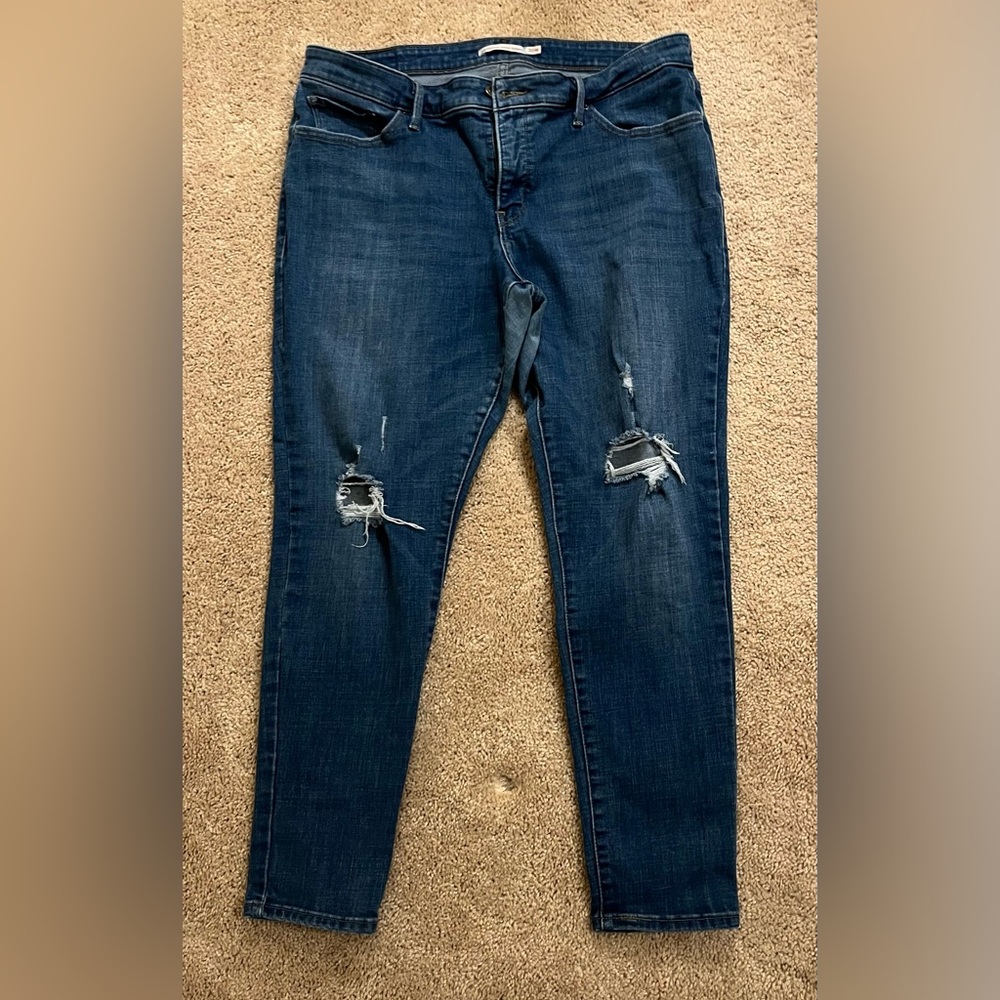 Levi’s Distressed 310 shaping super skinny jeans Size 20W